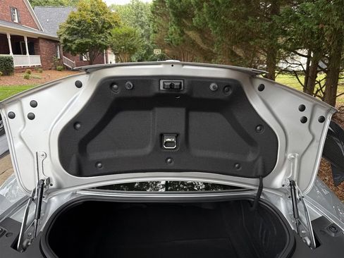 Used 2018 Chevrolet Camaro ZL1 image 64