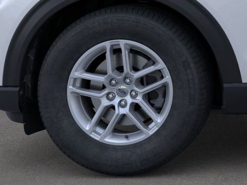 New 2026 Ford Explorer Active RWD image 19