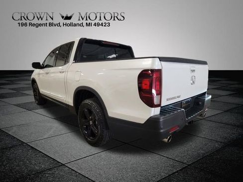 Used 2023 Honda Ridgeline Black Edition image 5