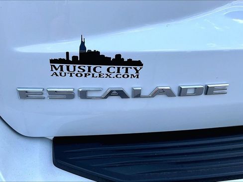 Used 2023 Cadillac Escalade V AWD/4WD image 26