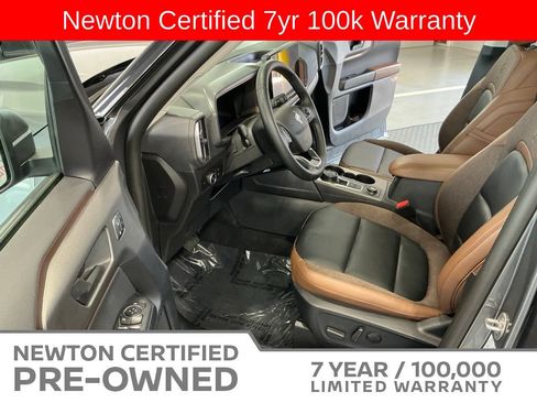 Used 2025 Ford Bronco Sport Outer Banks w/ Outer Banks Tech Package+ AWD/4WD image 7