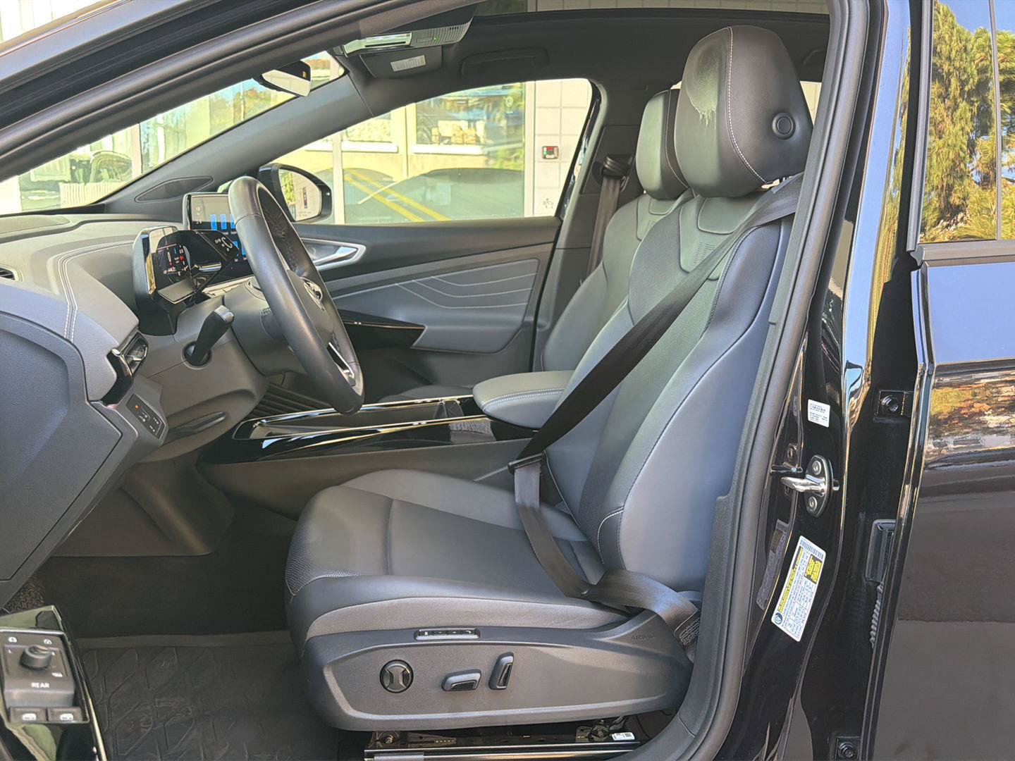 Certified 2023 Volkswagen ID.4 Pro S RWD image 15