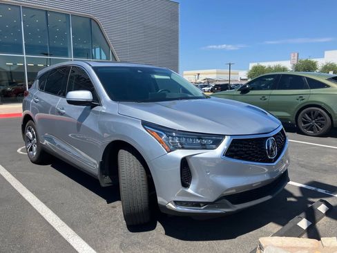 Used 2024 Acura RDX SH-AWD w/ Advance Package image 3