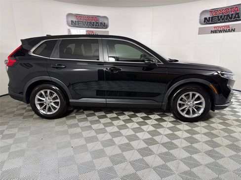 Used 2023 Honda CR-V EX-L image 3