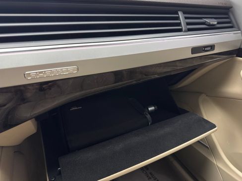 Used 2019 Audi Q7 2.0T Premium Plus w/ Premium Plus Package AWD/4WD image 32