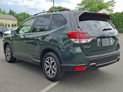Used 2024 Subaru Forester Premium AWD/4WD image 4