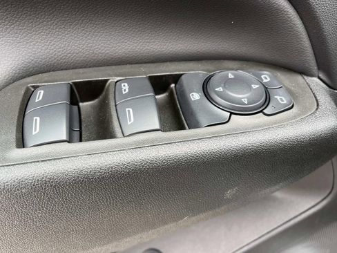 Used 2024 Chevrolet Equinox LT image 27