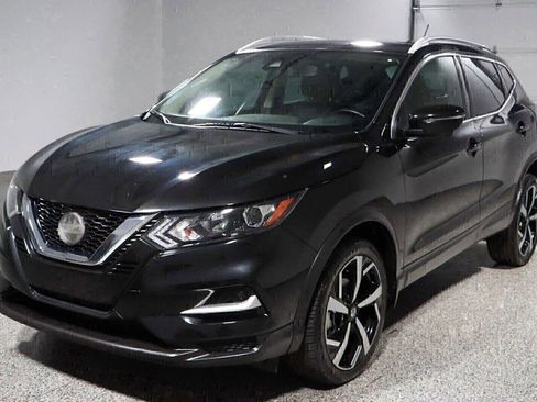 Used 2020 Nissan Rogue Sport SL image 30