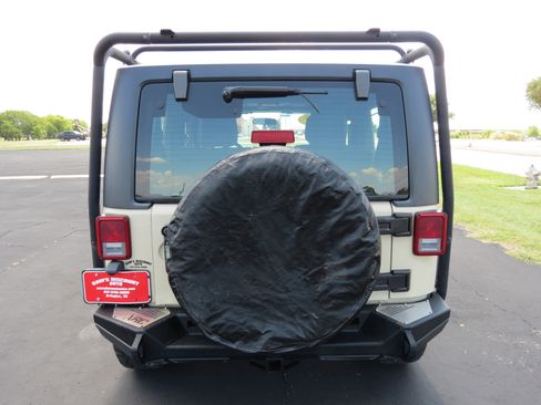 Used 2011 Jeep Wrangler Sport image 8