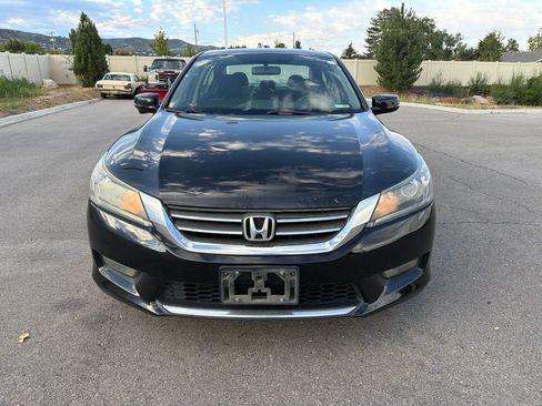 Used 2015 Honda Accord EX image 2