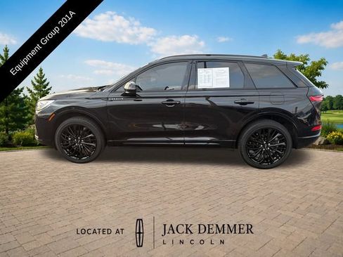 Used 2023 Lincoln Corsair Reserve w/ Equipment Group 201A AWD/4WD image 3