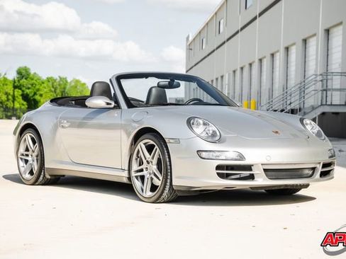 Used 2006 Porsche 911 Carrera 4 image 9