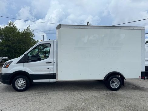 Used 2023 Ford Transit 350 DRW RWD image 16