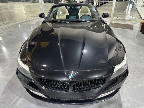 Used 2009 BMW Z4 sDrive35i RWD image 13