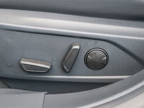 New 2025 Ford Mustang Mach-E Premium image 21