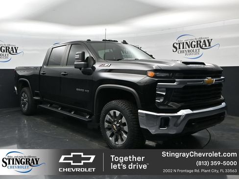 Used 2024 Chevrolet Silverado 2500 LT w/ All Star Edition AWD/4WD image 1