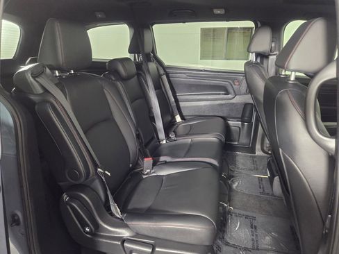 Used 2023 Honda Odyssey Sport image 30
