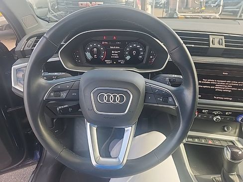 Used 2023 Audi Q3 2.0T Premium AWD/4WD image 21