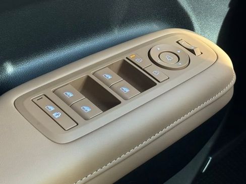 Used 2026 Hyundai Santa Fe Calligraphy image 23