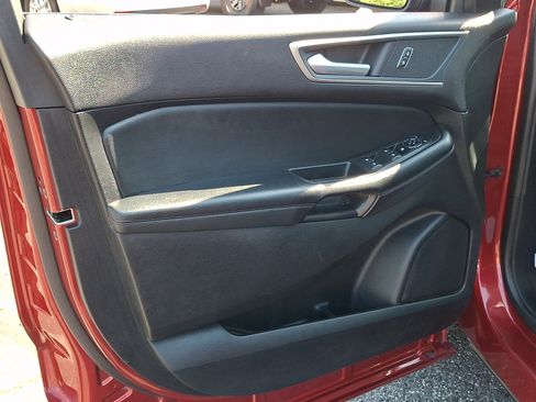 Certified 2024 Ford Edge SEL AWD/4WD image 13