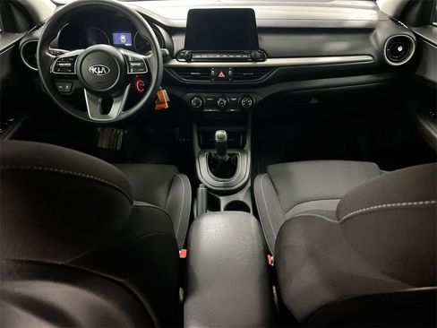 Used 2021 Kia Forte FE image 10