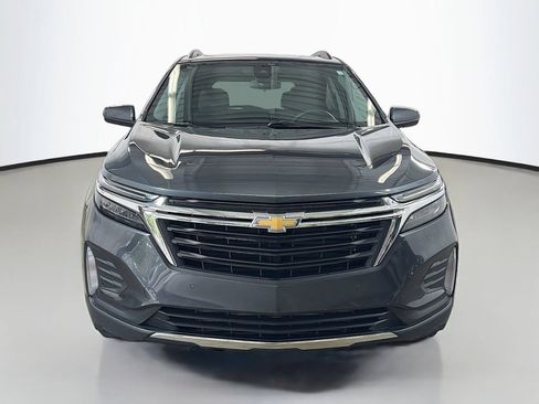 Used 2023 Chevrolet Equinox LT FWD image 2