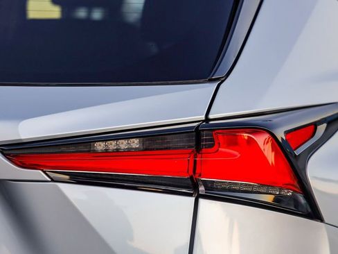 Used 2019 Lexus NX 300h AWD image 10