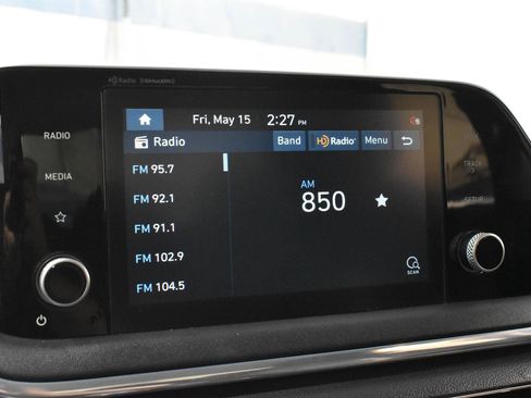 Used 2020 Hyundai Sonata SEL w/ Convenience Package FWD image 14