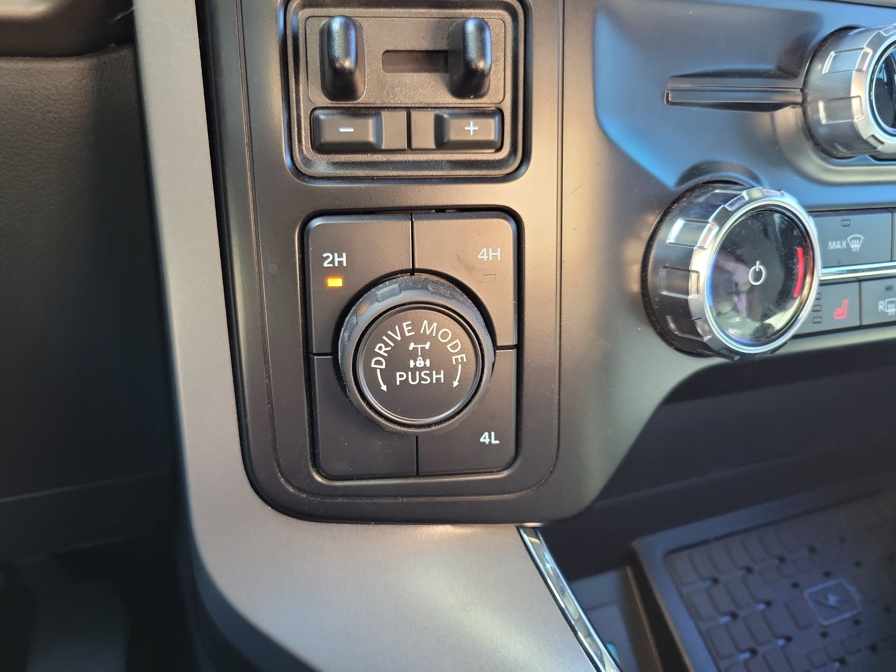 Used 2024 Ford F150 XLT w/ Equipment Group 303A High AWD/4WD image 29