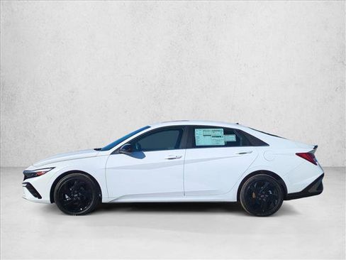 New 2026 Hyundai Elantra SEL Sport FWD image 9