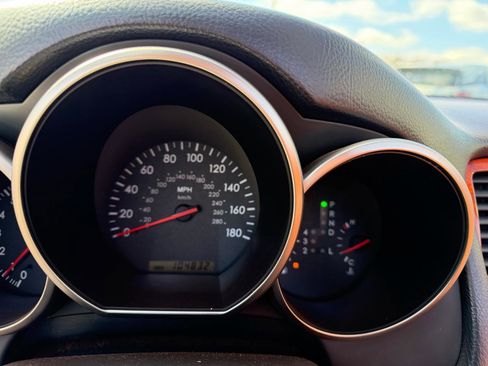 Used 2002 Lexus SC 430 Convertible image 52