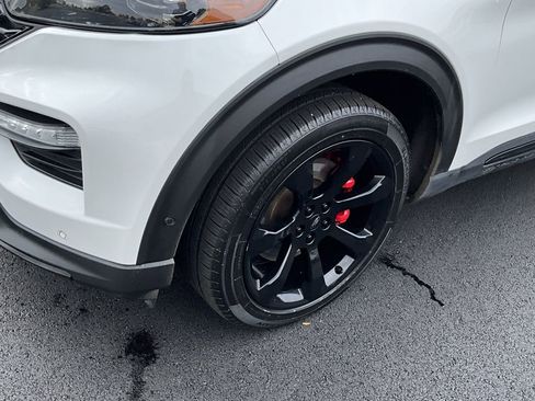 Used 2021 Ford Explorer ST w/ ST Street Pack image 27