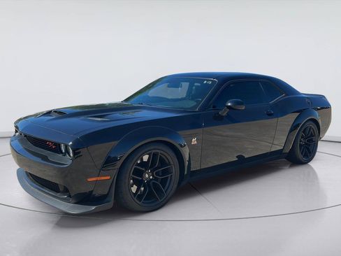 Used 2022 Dodge Challenger R/T Scat Pack RWD image 1