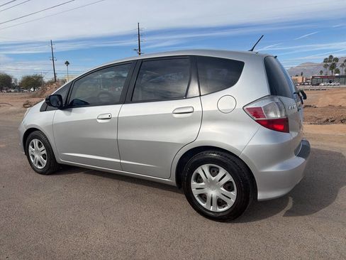 Used 2011 Honda Fit image 3