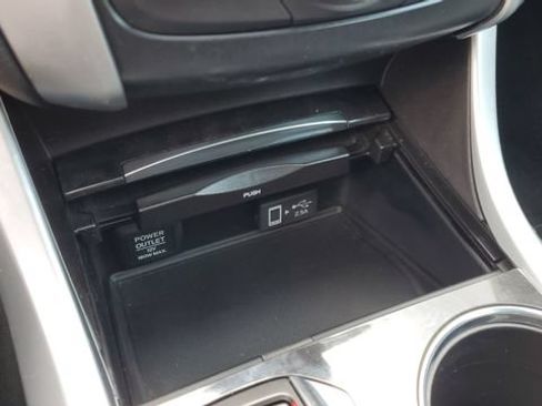 Used 2018 Acura TLX w/ Technology Package FWD image 17