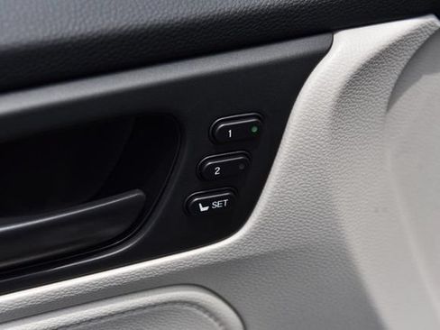New 2026 Honda Odyssey EX-L image 9