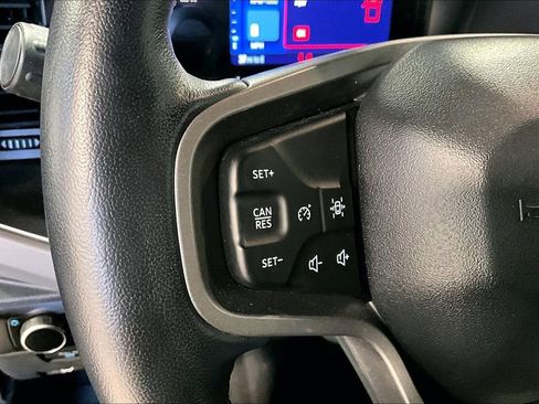 Used 2023 Ford Bronco Everglades image 23