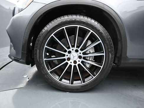 Used 2019 Mercedes-Benz GLC 43 AMG 4MATIC image 28