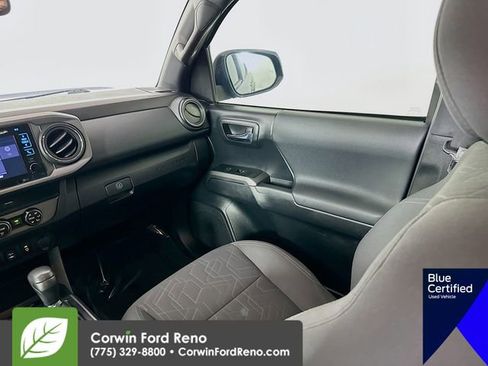 Used 2019 Toyota Tacoma TRD Off-Road w/ Technology Package image 24