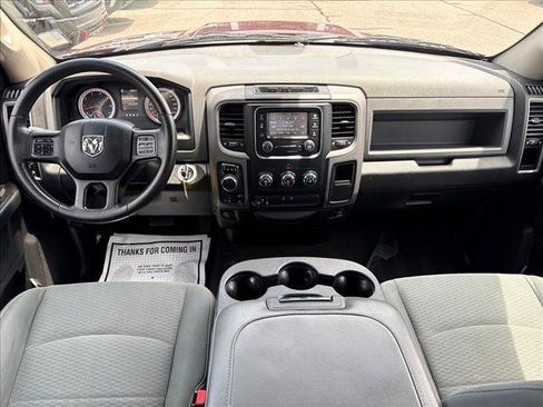 Used 2016 RAM 1500 Express AWD/4WD image 9