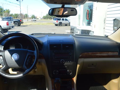 Used 2007 Saturn Outlook XR w/ Premium Trim Pkg image 36