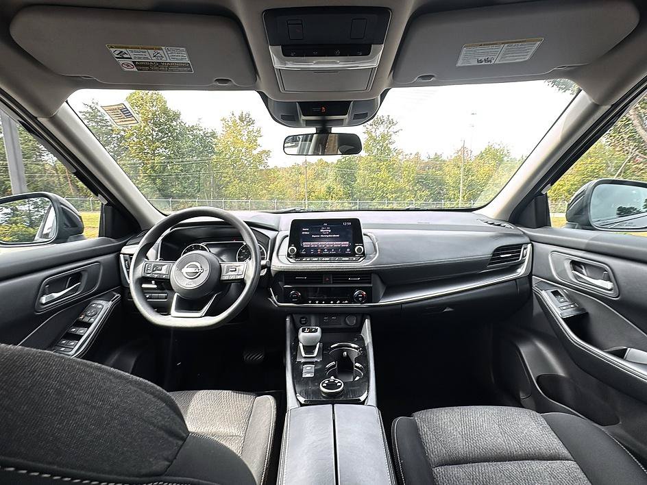 Certified 2024 Nissan Rogue SV AWD/4WD image 28