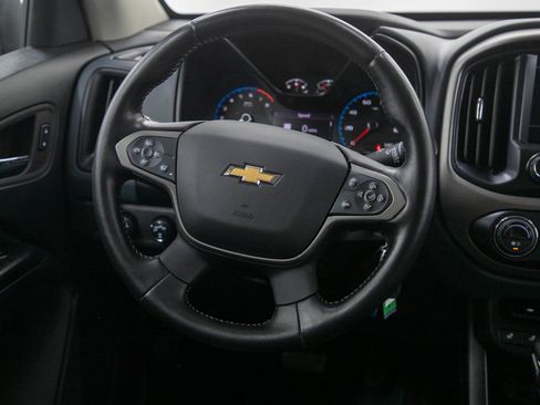Used 2022 Chevrolet Colorado Z71 w/ Z71 Midnight Edition AWD/4WD image 14