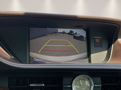 Used 2017 Lexus ES 350 w/ Navigation System Package FWD image 16