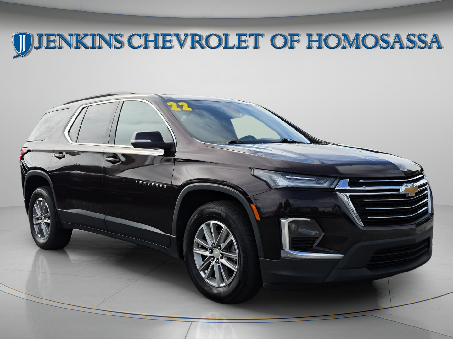 Used 2022 Chevrolet Traverse LT FWD image 1