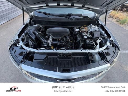 Used 2020 Cadillac XT6 Premium Luxury image 24