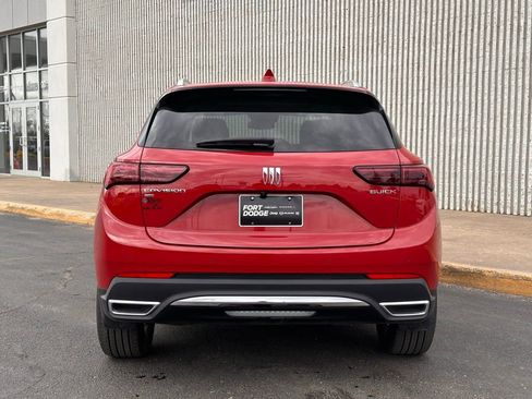 Used 2025 Buick Envision Preferred image 4