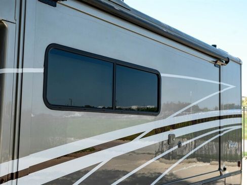 Used 2020 Mercedes-Benz Sprinter 3500 image 56