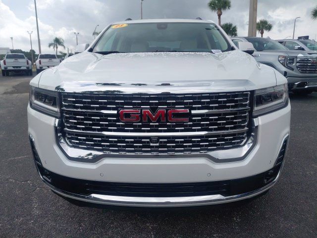 Used 2023 GMC Acadia Denali w/ Denali Ultimate Package FWD image 9