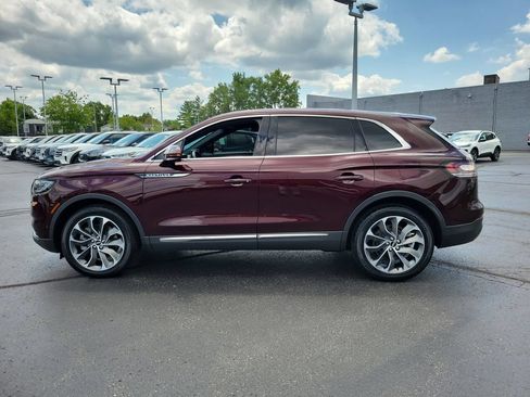 Certified 2023 Lincoln Nautilus Reserve w/ Equipment Group 201A AWD/4WD image 7